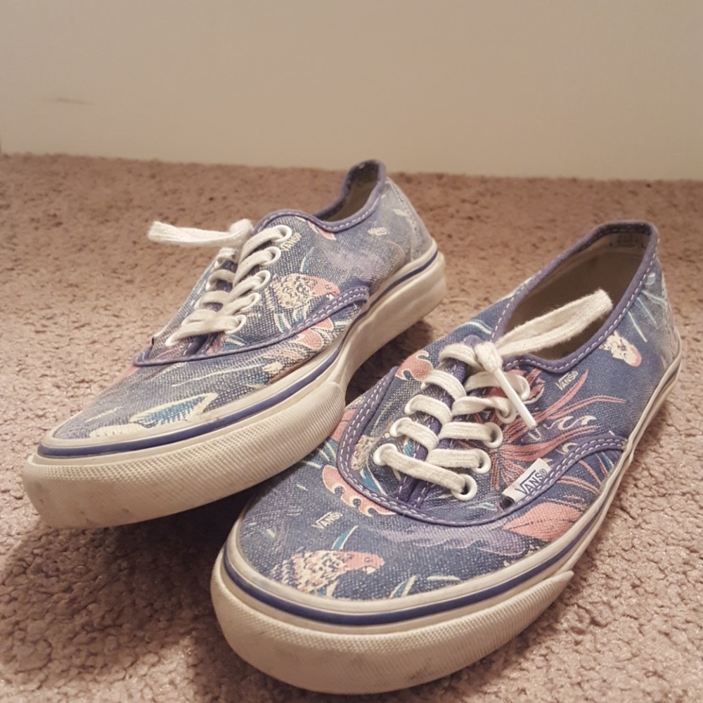 Vans authentic